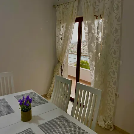 Seaside And Mountain View Sarandë